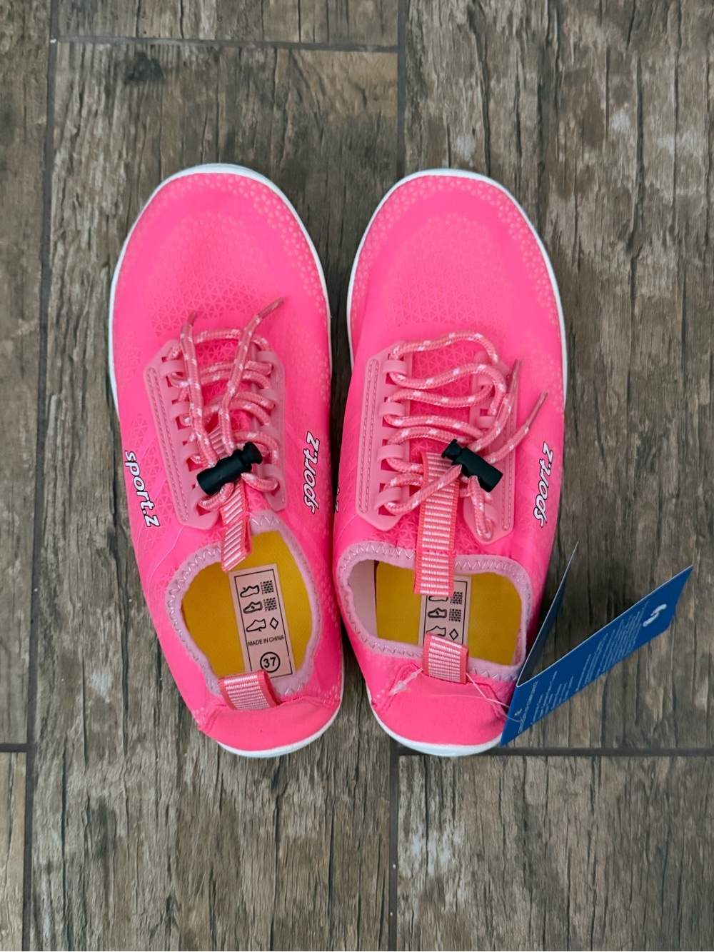 Water shoes, beach swim pool shoes Athletic Lace-Up pink women